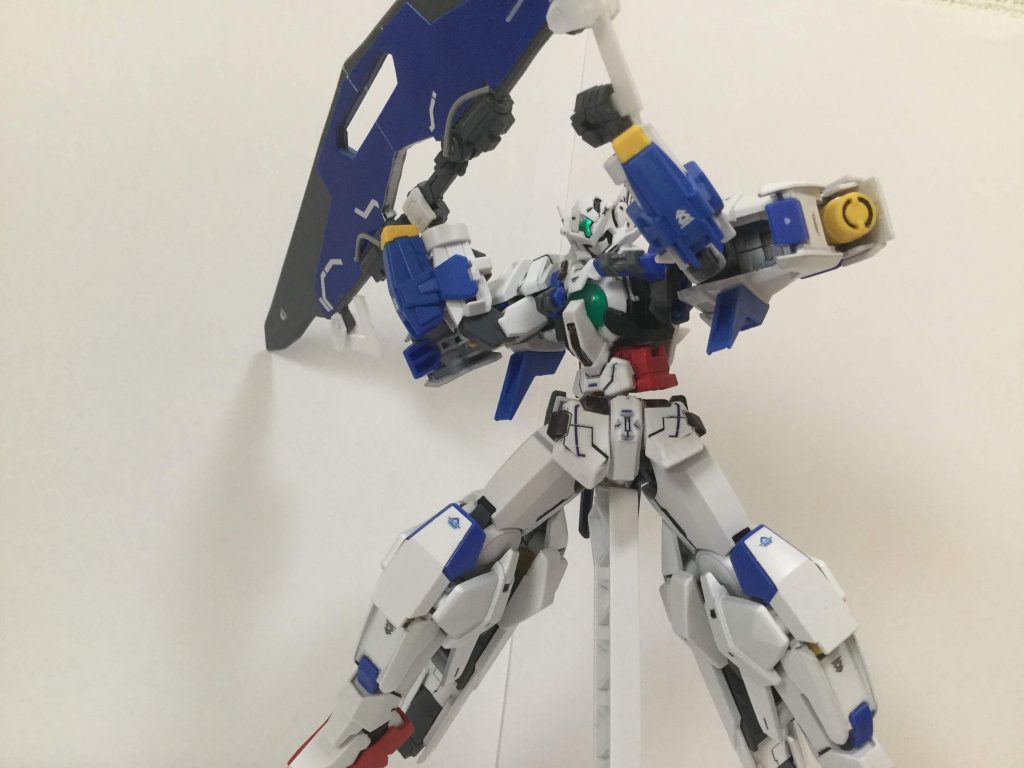 アタッチメントクラブとは別の持ち手は二重稼働にしてるので色々な角度で持てます。
※ブレードは分離は出来ません。