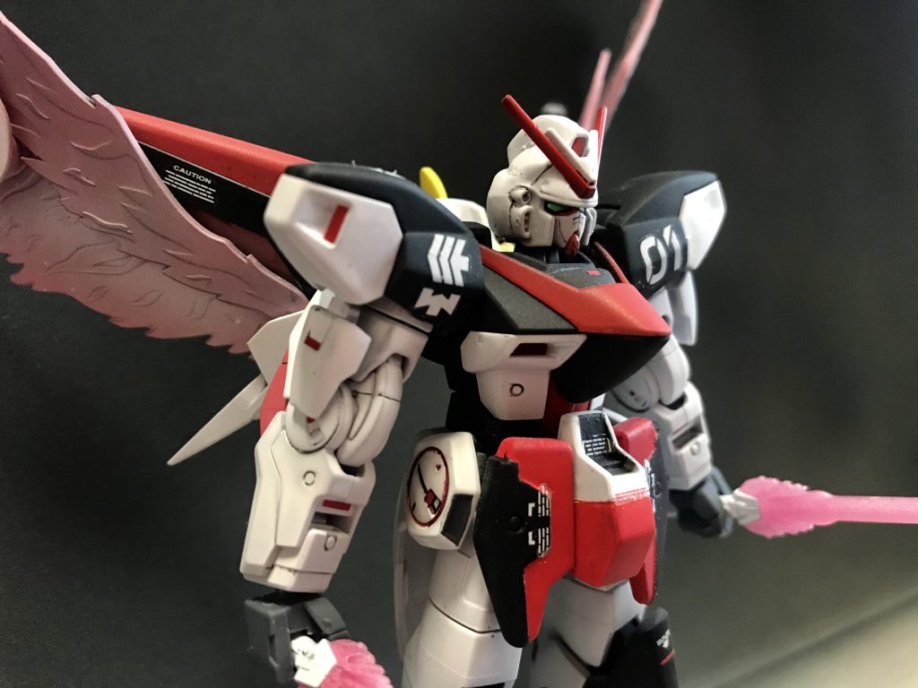 Vガンダムは僕が小学校低学年の時でしたただガンダムがカッコよかったので観てましたが、子供ながらにカテジナさんが敵になったのがショックでした…泣いまいち話の理解も出来てなかったのでおそらく別人なんだろうと思い込んでました笑
