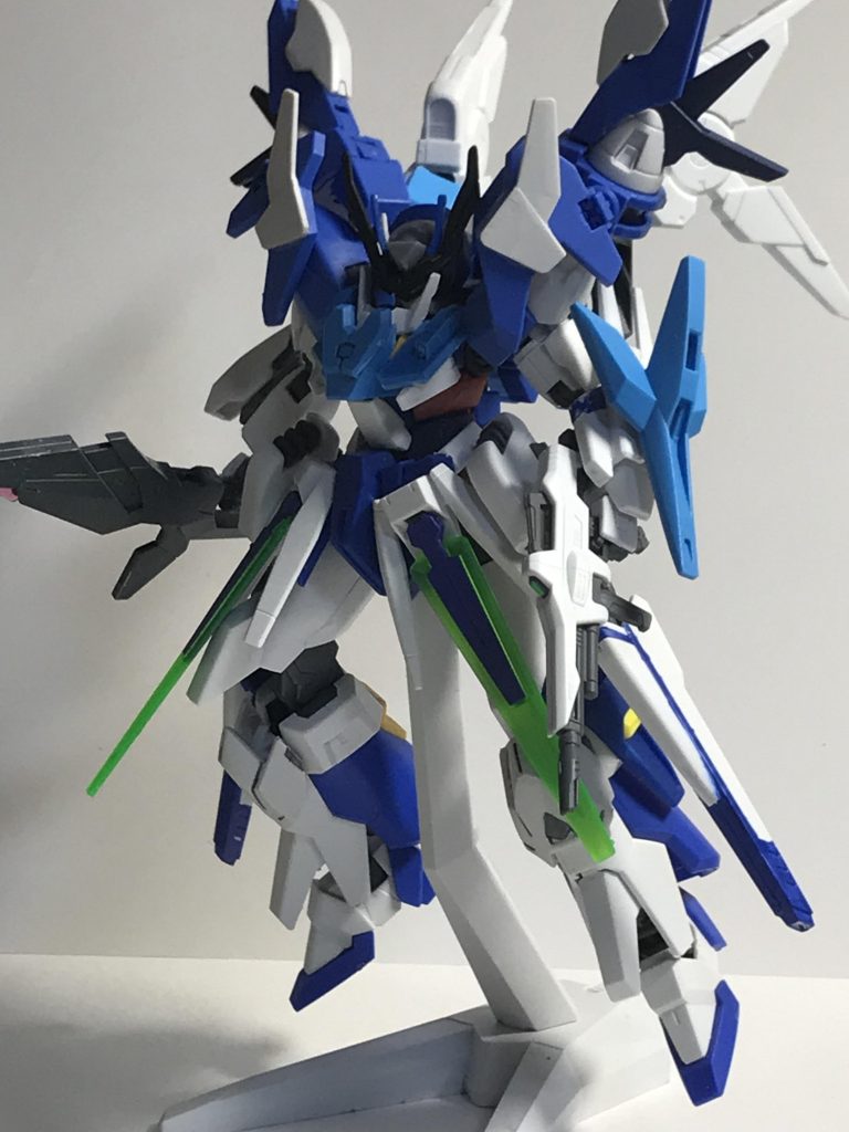 奇跡的に生き延びた兵士が見たのは、宇宙を翔ぶ 蒼い渡り鳥だった

とか残したい