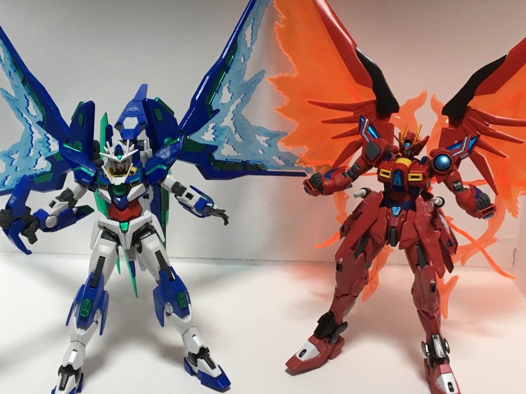 ダブルオー系で、同じ光の翼を持つカスタム機のダブルオーフレイマーとのツーショット。
蒼と紅の2機のツーショットは個人的にお気に入りです♪
閲覧ありがとうございました^_^