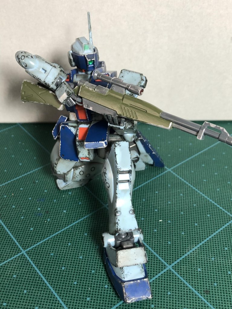 ライフルは筆塗りで部分塗装してます。