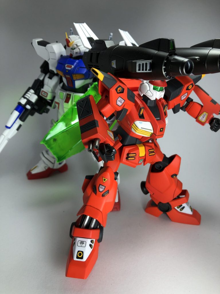 以前作ったネオガンダムと。
良い感じです♪