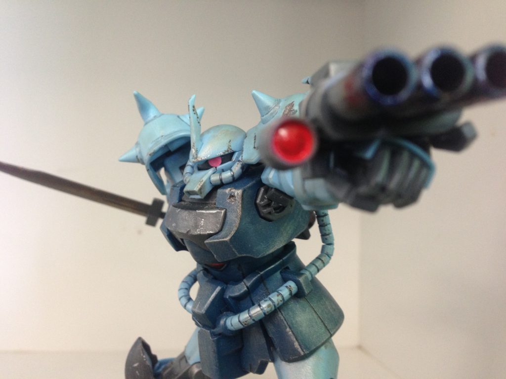 グフ・カスタム–3枚目/制作者：でっきぃ