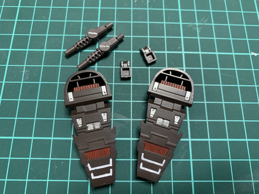 細かい所の塗り分けもしました。