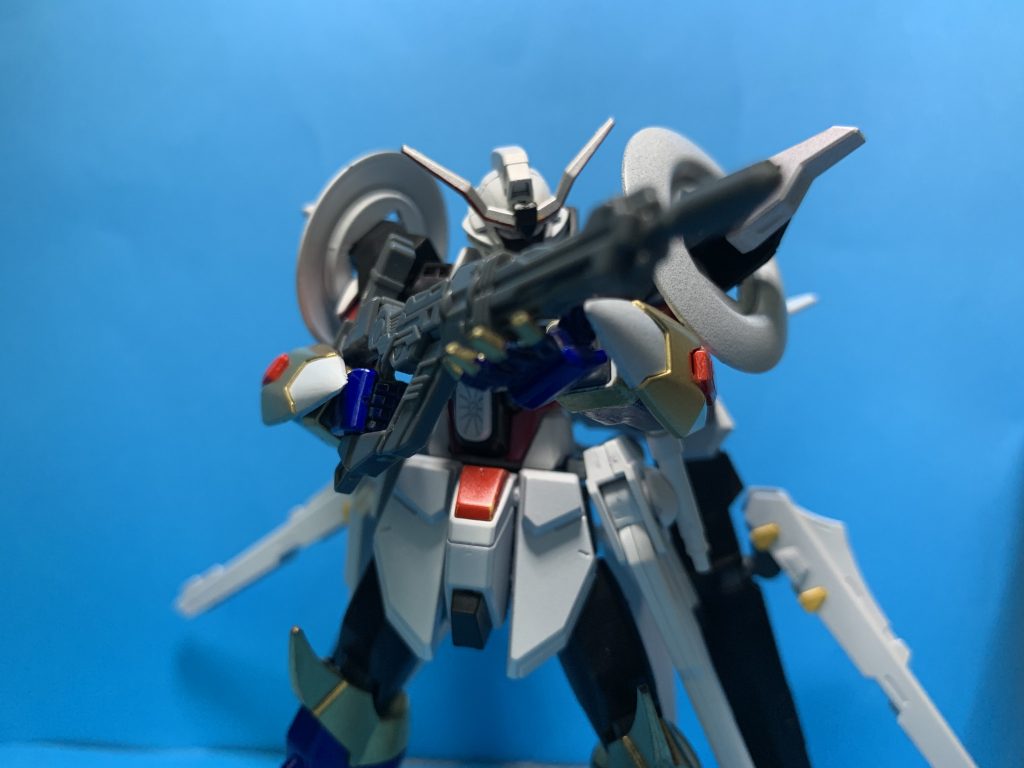 肝心のトランスチームガンとスチームブレードのアイデアが降りなかったのでぽいGM／GMウエポンズで代用。不思議と満足。