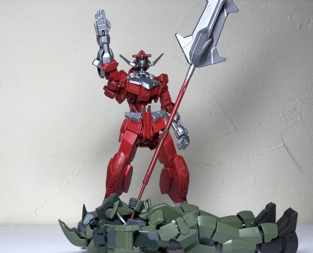 ガンダム赤いアイツ–5枚目/制作者：タビカス