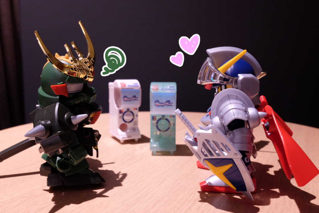 騎士:そんな訳で、ざくとちゃん、お金ちょーだい?
殺駆:仕方ねーな…一回だけだぞ……