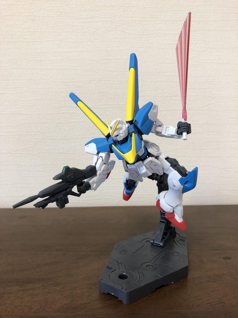 HGv2ガンダム–3枚目/制作者：木更優（きさらまさ）