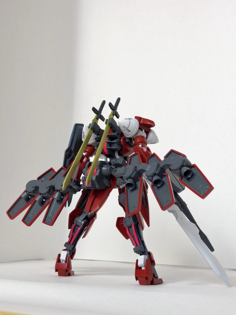 お気に入りのバックショットです😊
フルドレス感を一番感じられて良い1枚になりました( ^ω^ )
アクセントとして蛍光ピンクを使っています