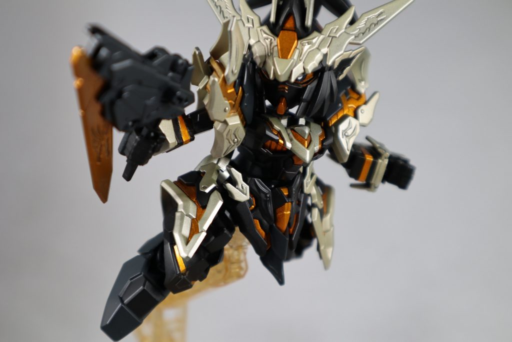 種ポーズ的な。
ややSEEDコンを引きずってるかもしれません。なかなか頭が切り替わらずorz