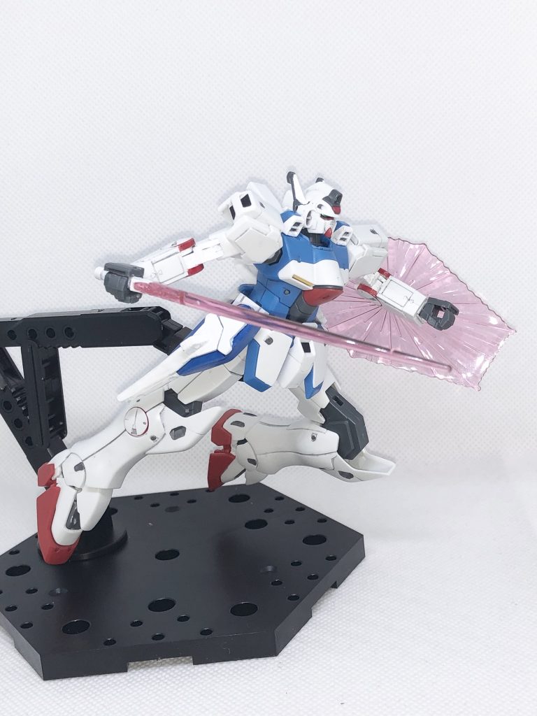 子供の頃はヘキサの良さがわかりませんでしたが、大人になると主役機以外の方が格好いいと思うことが多くなってきましたw