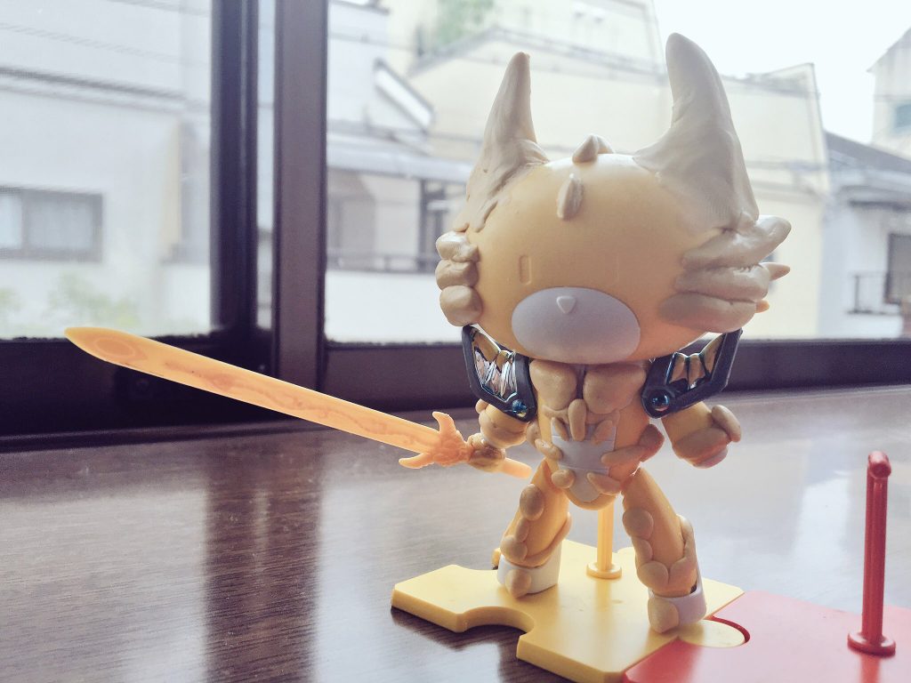 組み合わせ、肩鎧を仮付け