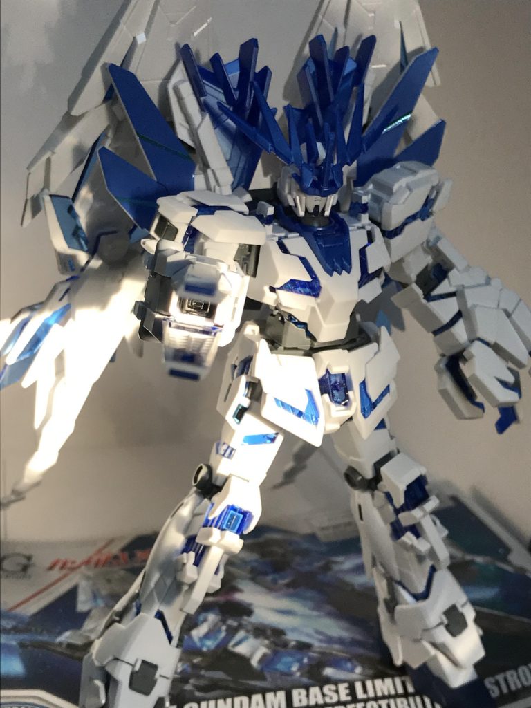 右腕アップ。ビルダーズパーツ仕込みました。