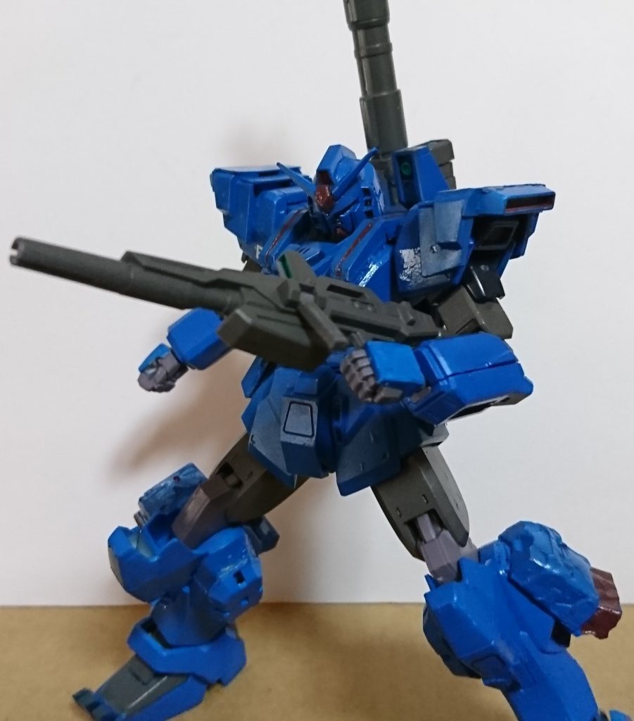 ランチャー・連装ビームキャノン付きシールド　オフ