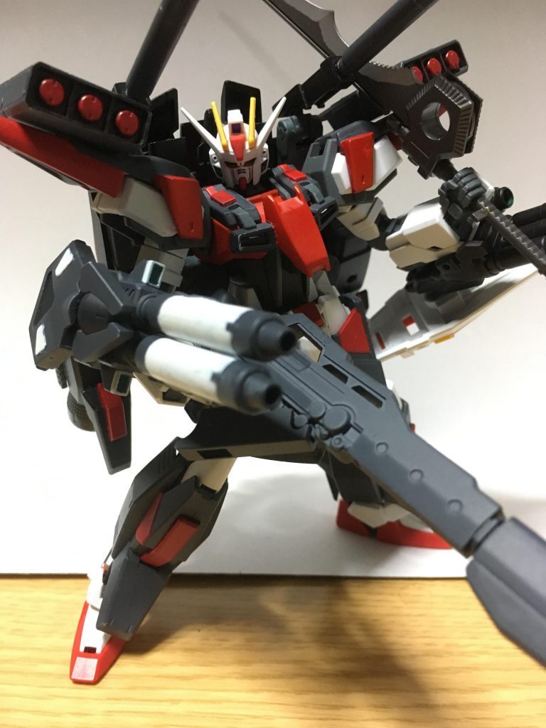 干渉し過ぎて派手なポーズは取れません。