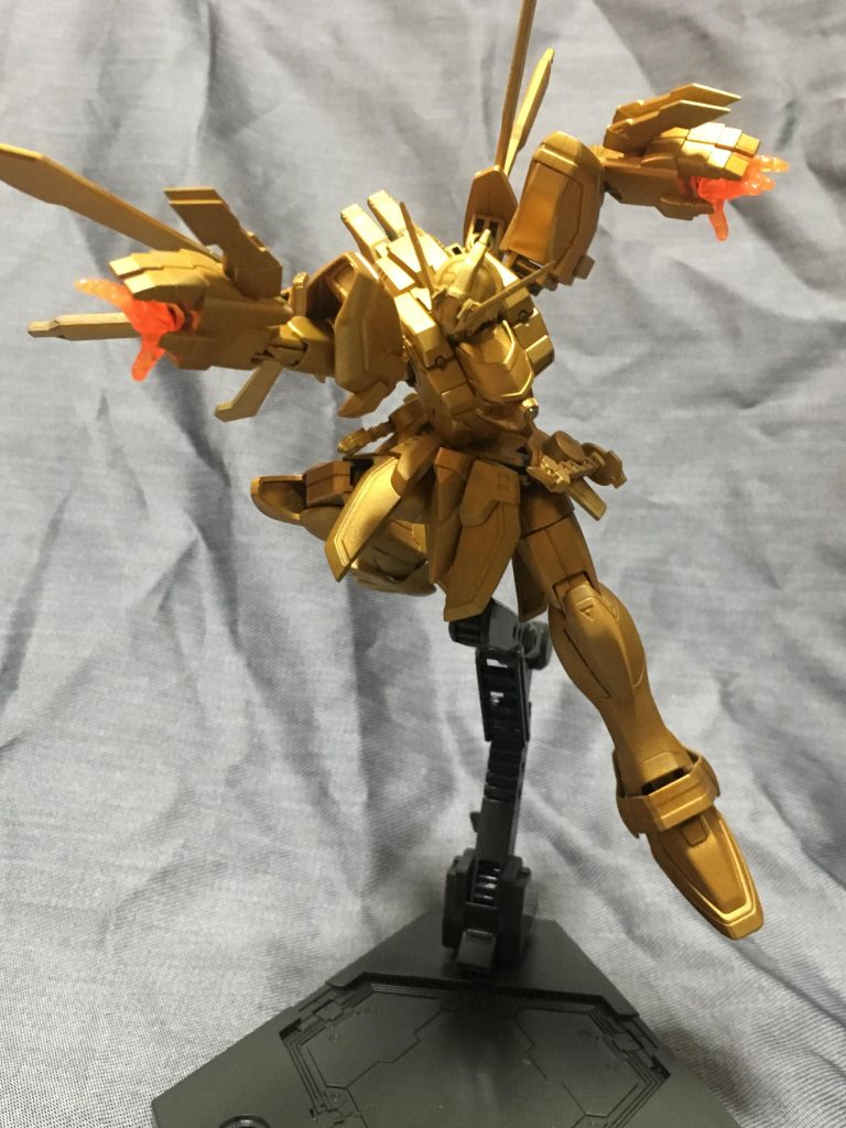 横から特にひねりなどが映える感じっす
ゴッドフィンガーが映えるように爪の大型化もしてます