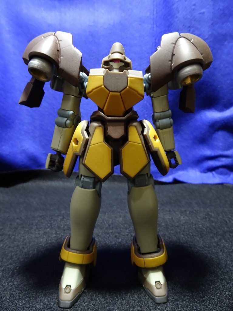 口コミでマグアナックの肩に鉄血系のパーツが無改造で付けれると聞き、ミキシングの練習がてら自分専用の機体を作ろうと思い今回作り始めました。