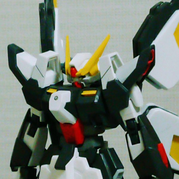 セラヴィーガンダム スクートゥム