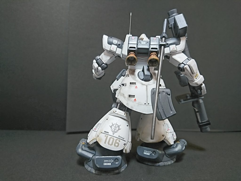 メインスラスターノズルは、コトブキヤに換装。
通信アンテナはハイキューパーツの1.6mmアンテナを使用。
ベースのトローペンがノーマルなので、シュツルムファウストがありません。