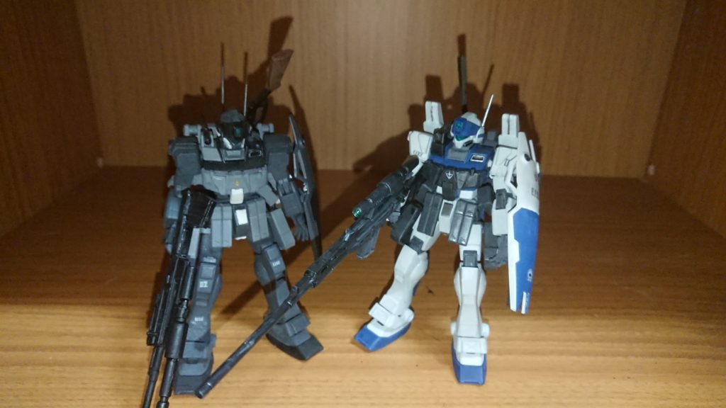 そして、追々と紹介しますが黒い方も過去に作った作品で前のここでは載せてましたが……
まぁ、そこは仕方ないので触れないでおきましょう(苦笑)
後この機体をきっかけに私の改造ガンプラの沼ったとこがはじまりますね(^^;
Ez-SRのバックパックは汎用性あってお勧めですぞー(笑)