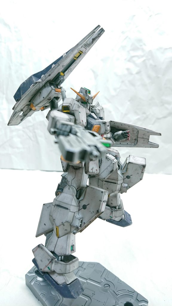 あぁ^〜ボロボロのヘイズル君カッコえぇんじゃぁ^〜