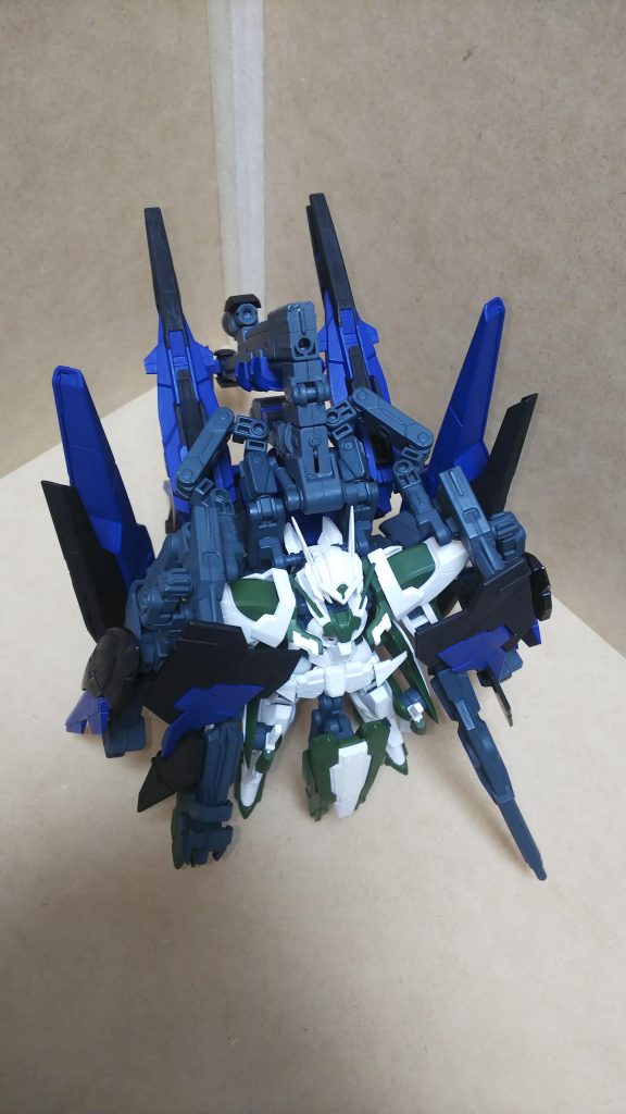 なんとなく上からも