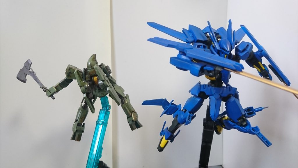 機動性とブレードを活かして相手を高速で切りつけます(^ ^)
さらに...!