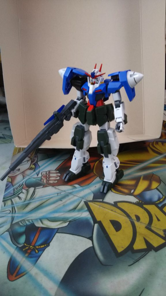 まだイメージが固まってなかった状態。
製作自体はミハエリスと同時期にスタートしてました。