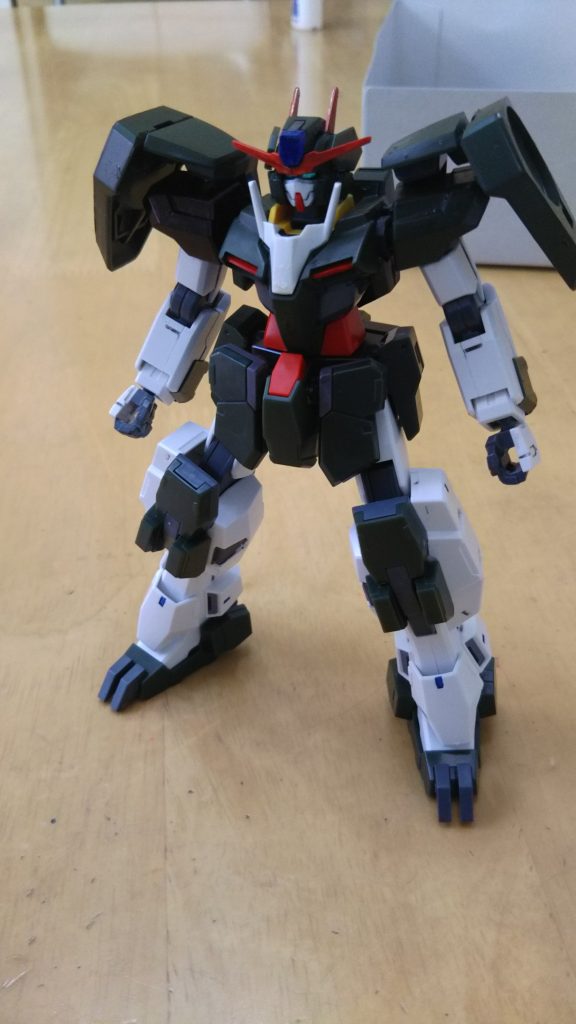 本体の塗装をした状態。
ここからはすぐに完成しました。