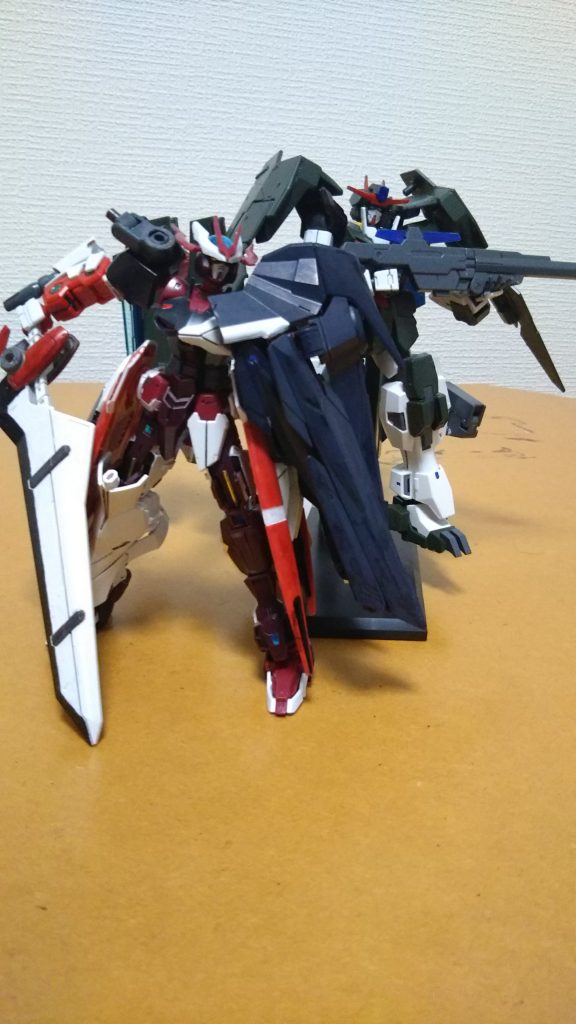 最後はイノヴェイションの二機で。
閲覧ありがとうございました。