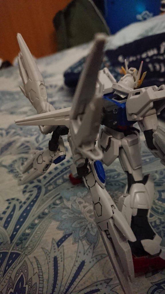 ドラグーンを破壊された際、機動力が低下してしまうという欠点がある。