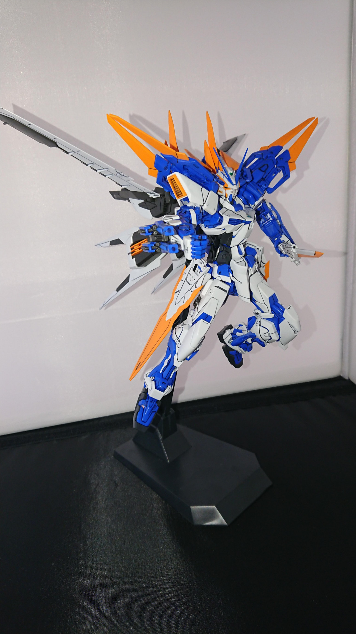 HGGS1/144 ガンダムアストレイブルーフレーム インバージョン(全塗装 