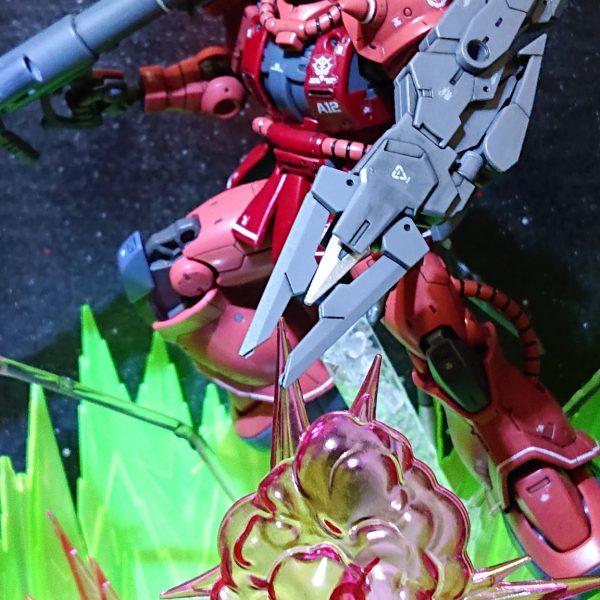 MS-06S シャア専用ザクⅡ 赤い彗星Ver. (バリスティックウエポン装備)