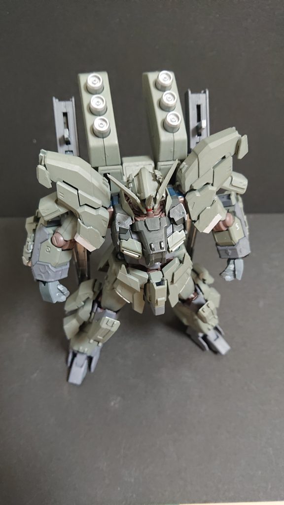 ガンダム-グラヴィス-ゼロ–5枚目/制作者：キナコ