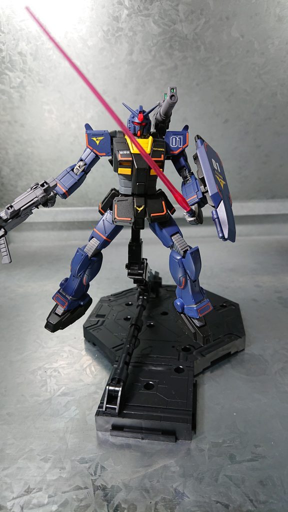 HG 局地型ガンダム(北米線仕様)ティターンズカラーリング–4枚目/制作者：ばじーな