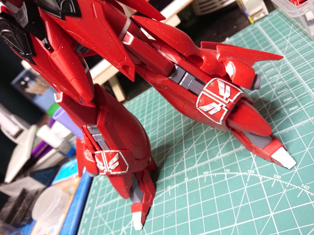 エングレービングをプラ板で追加