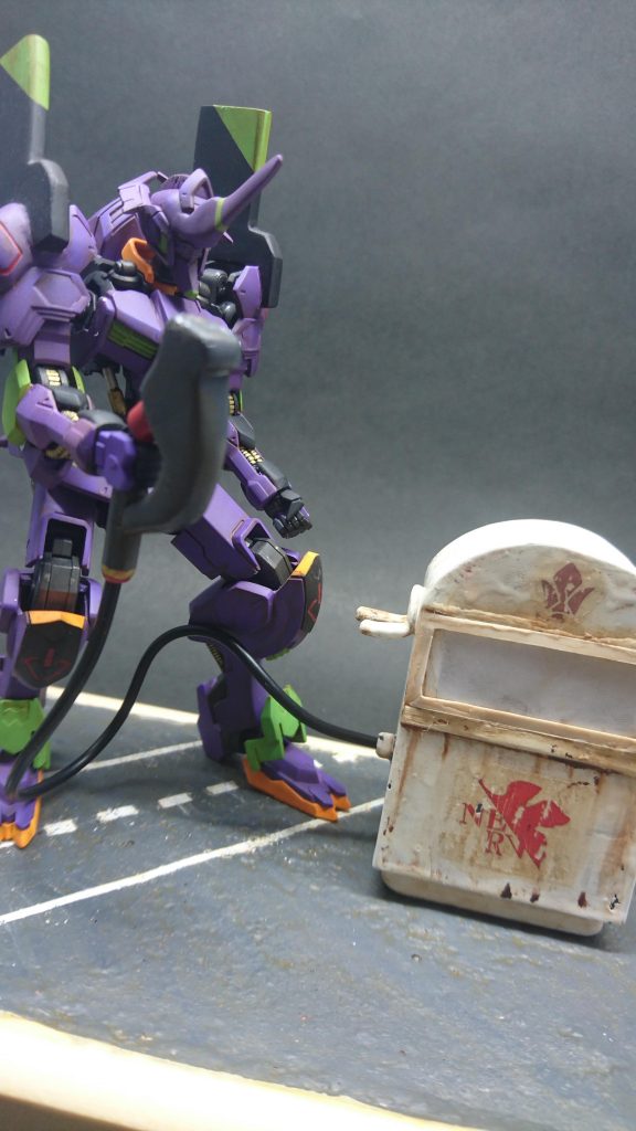 ガソリンスタンド的なイメージでのアンビリカルケーブル