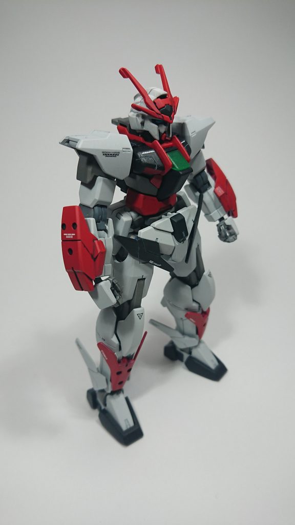 バックパック無し
スリムでカッコイイですね。
右肩のデカールはトップコートと共に飛んでいきましたが、あえてアシンメトリーに(言い訳)