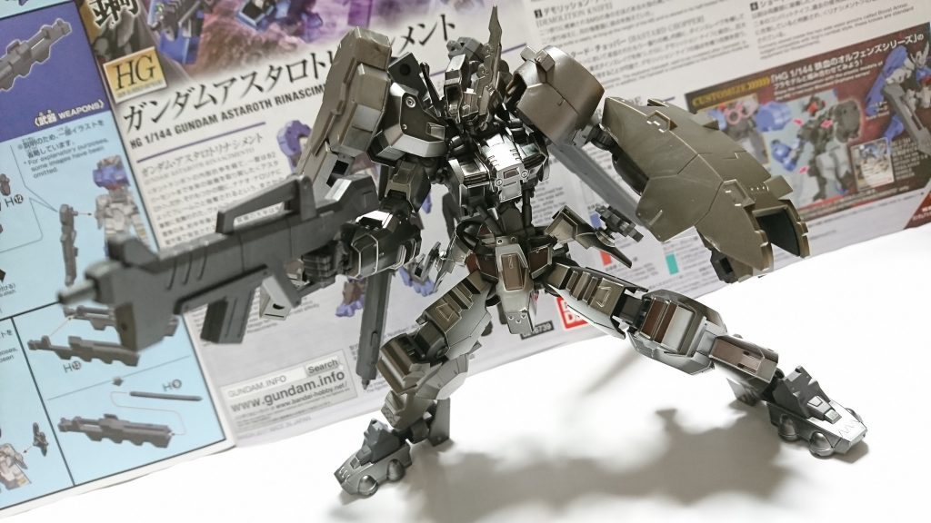 アクションポーズ①