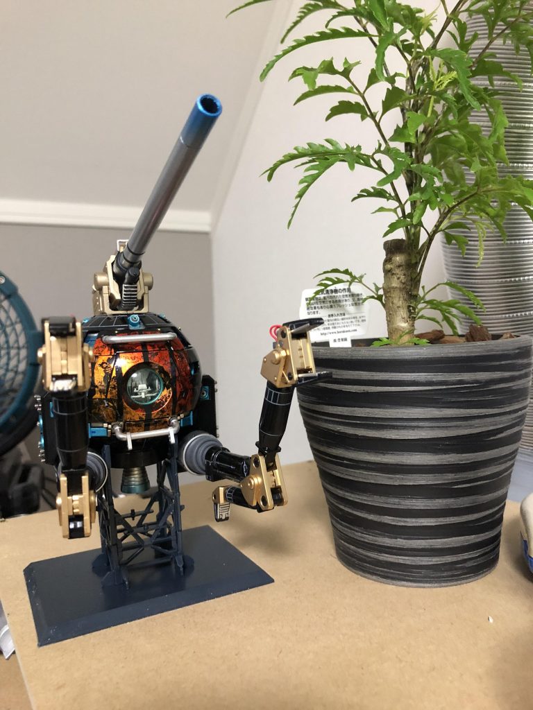 エースパイロット用ボール改修型–4枚目/制作者：ニュ〜ア