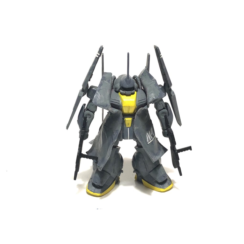 マラサイカスタム「イエローゴブリン」
中距離支援、レーダー操作に優れた後方支援型MS
装備
マラサイ専用ビームマシンガン×2
ビームサーベル×2
百式専用高機動型ブースター
対ビームコーティングMS用トレンチコート
ミノフスキー粒子、レーダー撹乱幕散布散布ユニット
「ミノフスキー粒子に紛れレーダーを狂わせ目標は混乱しイエローゴブリンを見る間もなく葬られる」