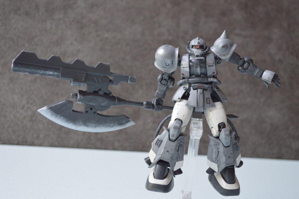 ジャイアント ヒートホークとリナシメントの武器を合わせめちゃめちゃでかくなりました。切って撃ってが１つで出来るみたいな感じにしてます。