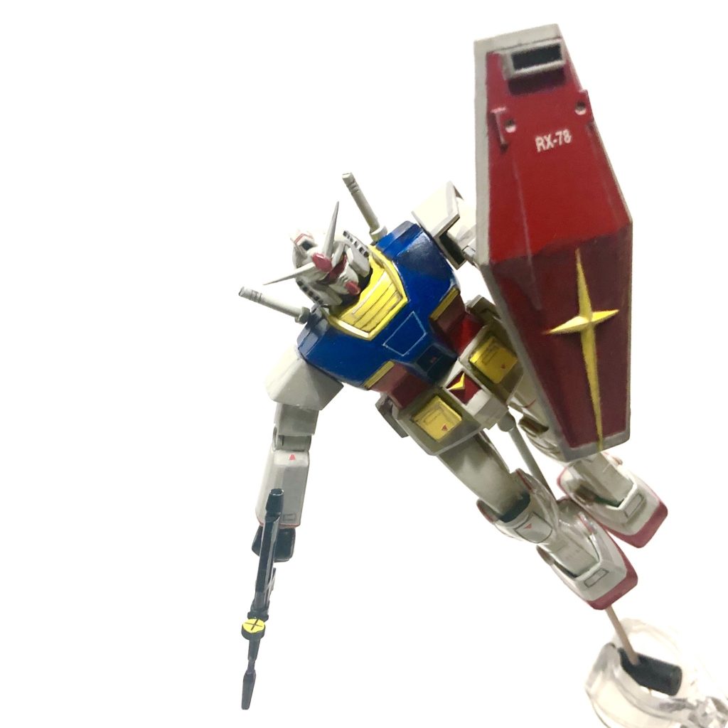 アムロ:「大物だ。シャアか?」
「うしろから!?なんだ?チッ」
「シャア以上のニュータイプみたいだ、しかし・・・」
「しかし、今はア・バオア・クーに取りつくのが先だ!」
「本当の敵はあの中にいる、シャアじゃない!」