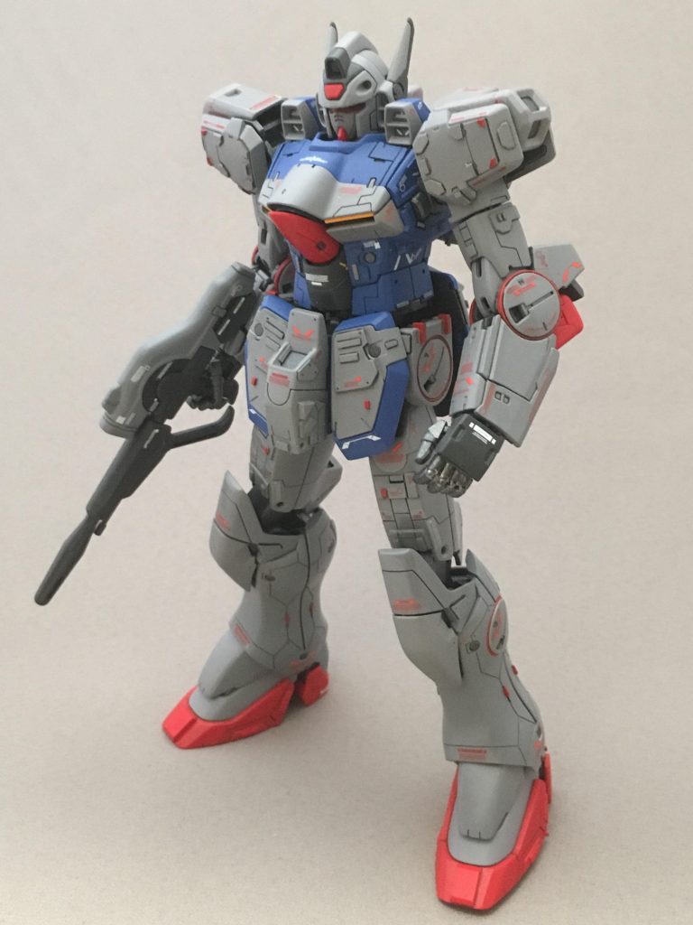 前面です。塗装には下地、本塗装、オーバーコート(クリアー)、トップコート(つや消しクリアー)をしています。