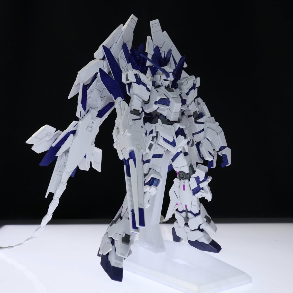 令和初のガンプラ–2枚目/制作者：ふみぃ