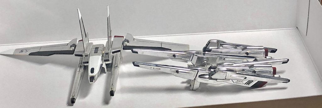 右:ホムラパック
左:オオトキパック
どちらも本体のエンゲツ同様に改造は一切していません。