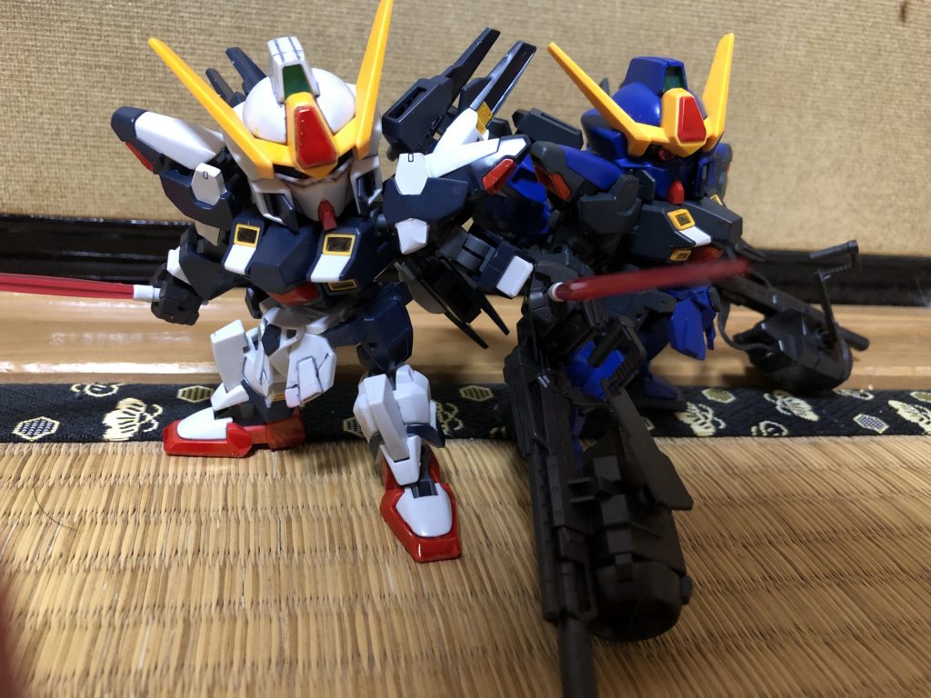 で決め!
以上シスクードでした。待ちに待ったキットだったので思い入れも一入です。このままHGも出て欲しいなあと