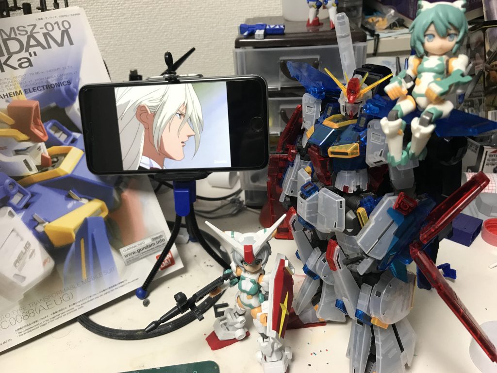 作業過程のお供。ガンダムAGE>W