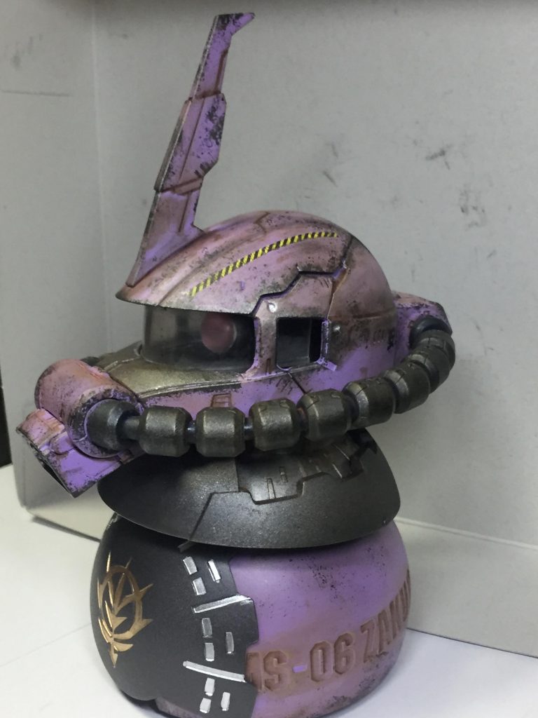 ザクヘッド （汚し塗装）–3枚目/制作者：わこ