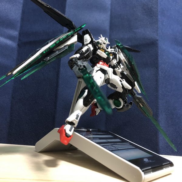 ダブルオークアンタフルビット（黒鉄色カラー）